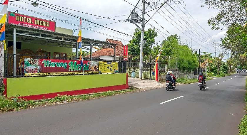 RedDoorz near Kampus UMP Purwokerto