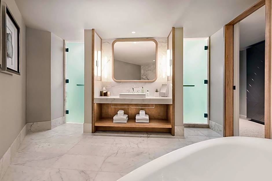 JW Marriott Parq Vancouver