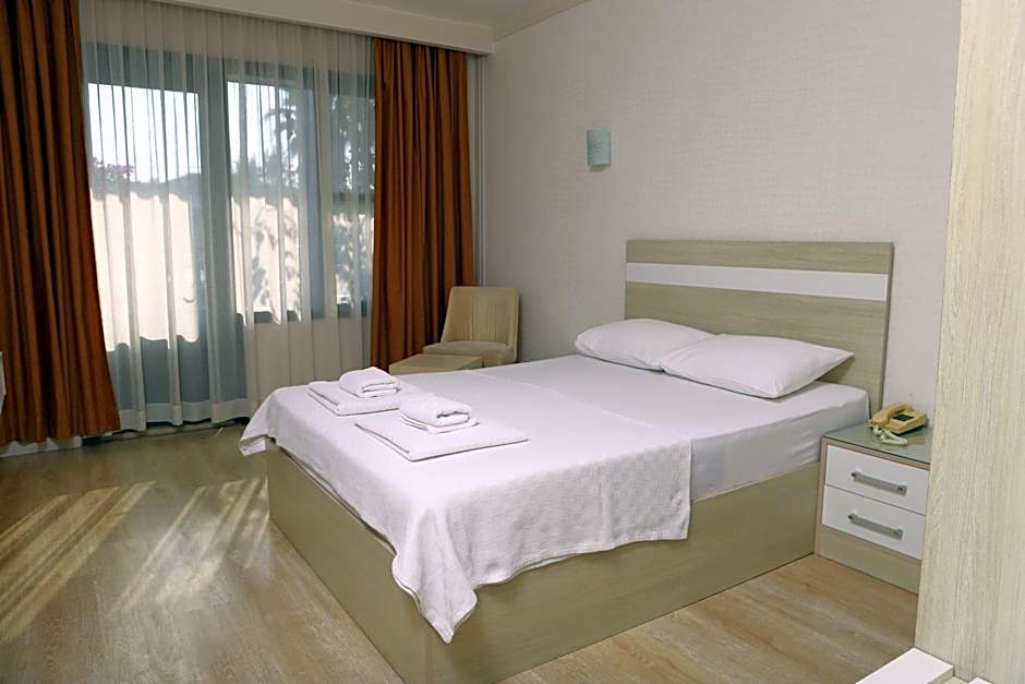 Photo 1 of 5 of 1 Double Bed or 2 Beds