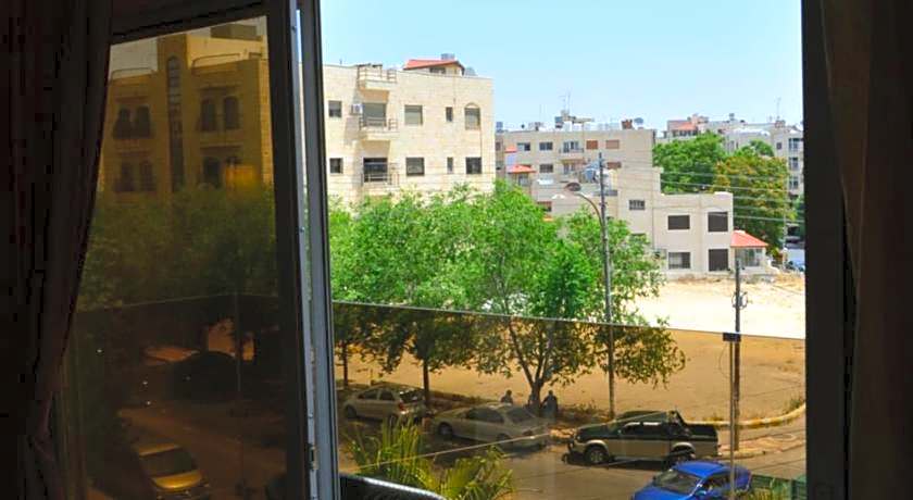 Rakeen Hotel