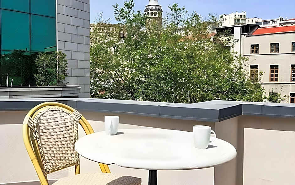 Triada Hotel Karakoy