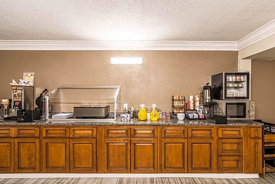 Quality Inn Pensacola North