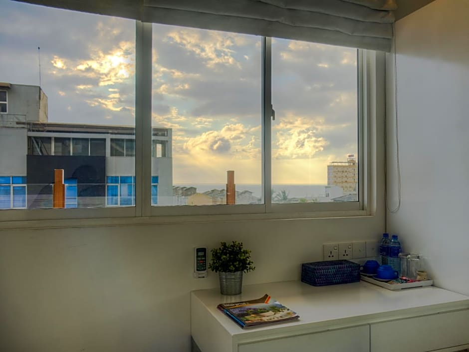 The Residence Business Hotel