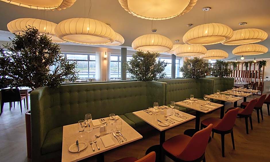 Waterford Marina Hotel