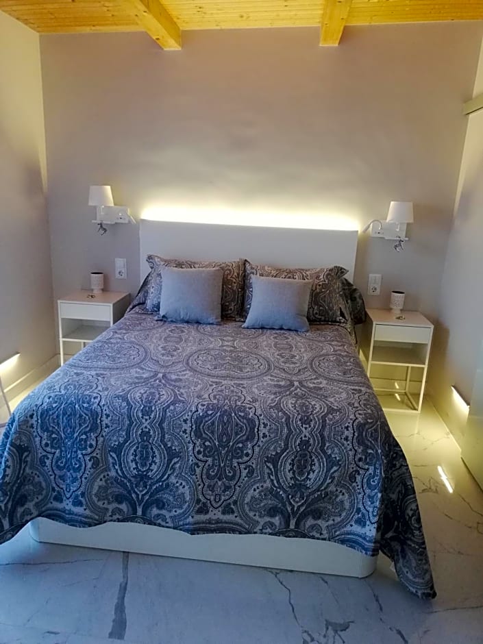 Nueva suite jacuzzi relax beach & mountain