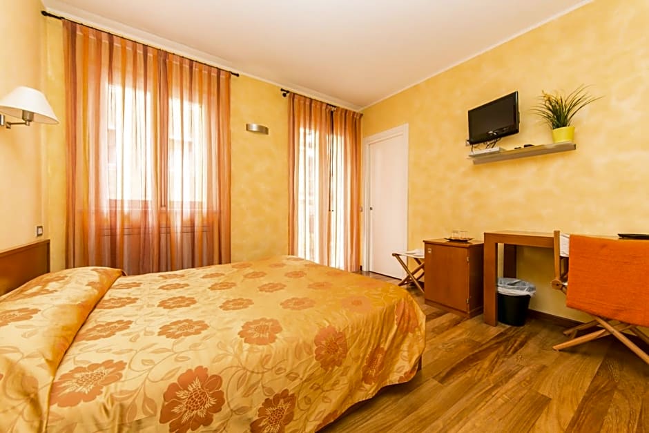 Oasi Hotel