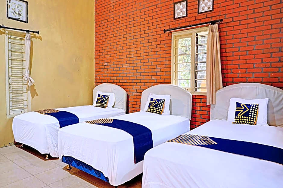 Hotel O Griyo Werdiningsih