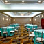 Hilton Chicago/Oak Lawn
