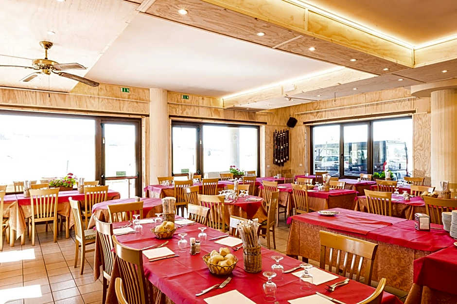 Hotel Vescovi