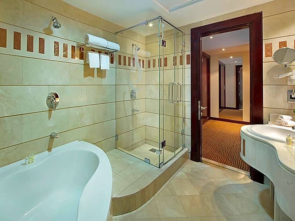 City Seasons Hotel Muscat