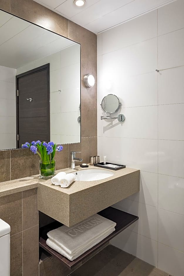 Camlux Hotel