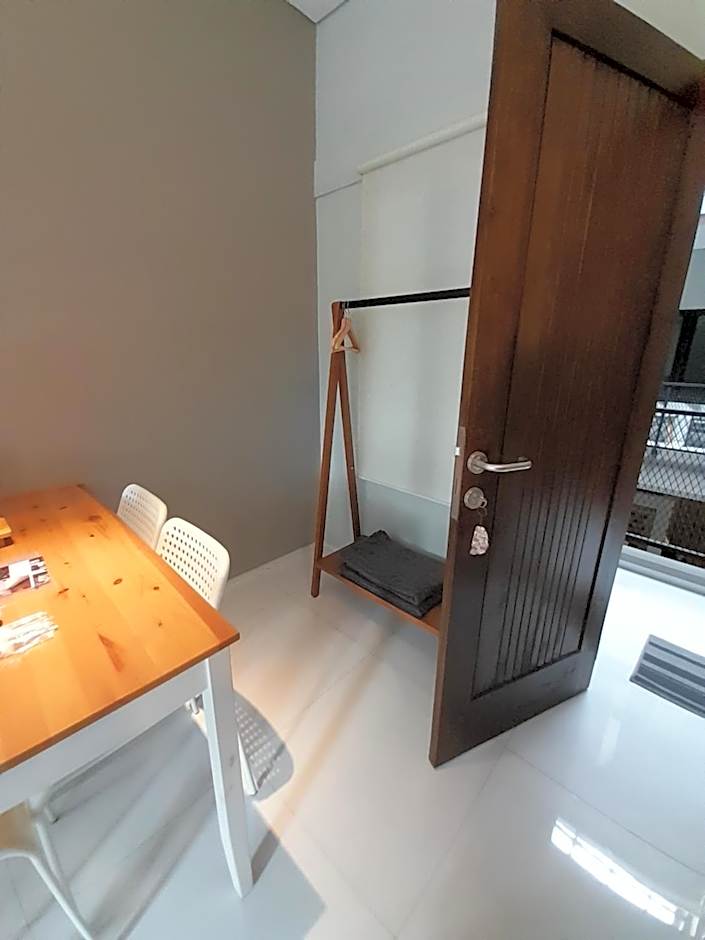 SaBi Guest House - Strategic Family -married couples only- Hostel in Prawirotaman