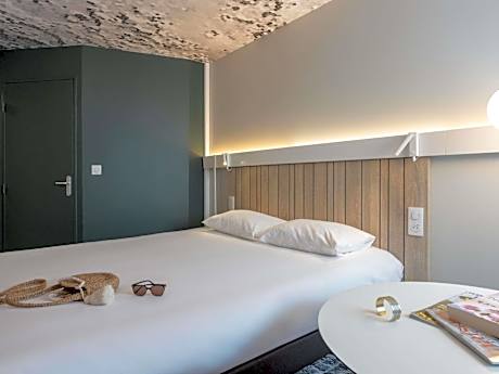 Standard One Double Bed