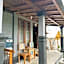 Black Lava Hostel and Lodge