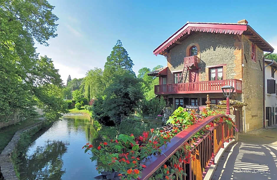 Hôtel Au Coq Dort Spa