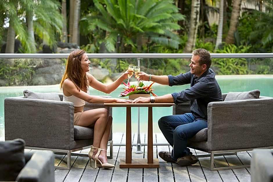 Ramada Hotel & Suites by Wyndham Noumea