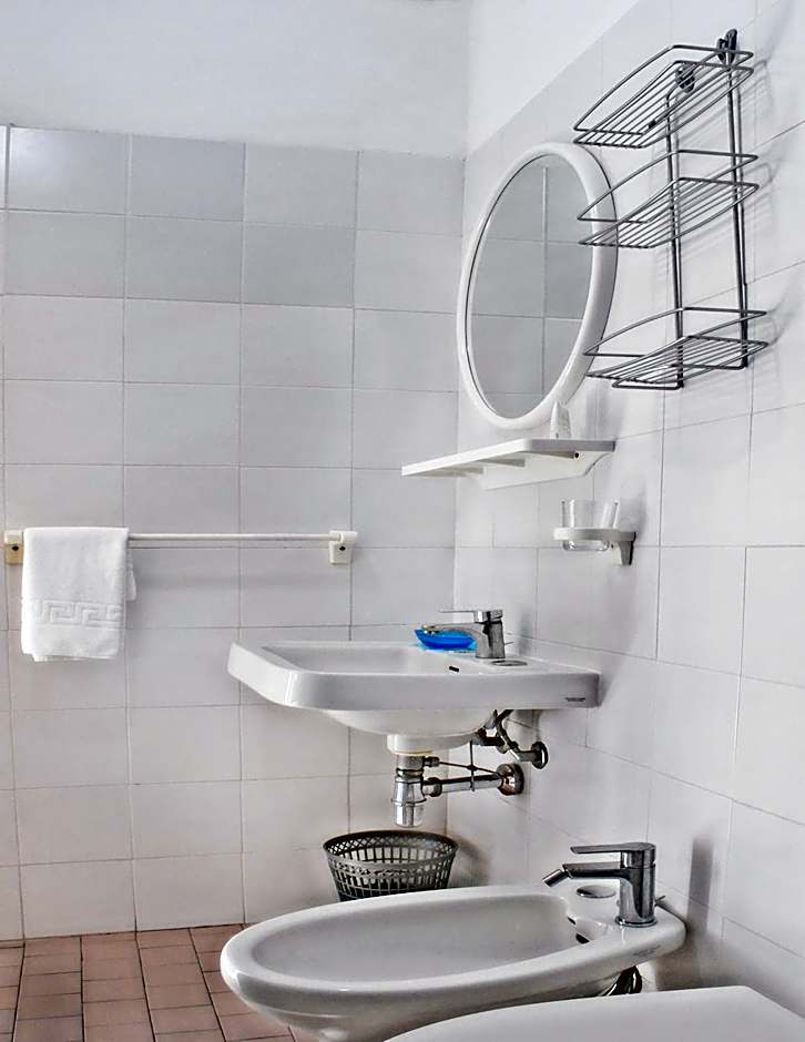 Hotel Exclusive in pieno centro - Nuova gestione 2025