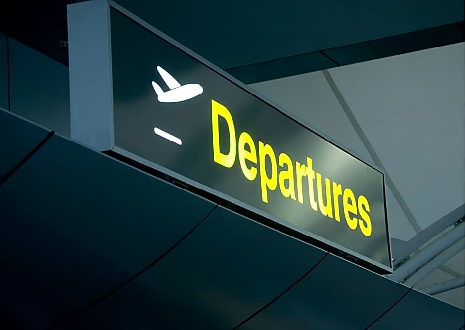 Holiday Inn Express Manchester Airport By IHG