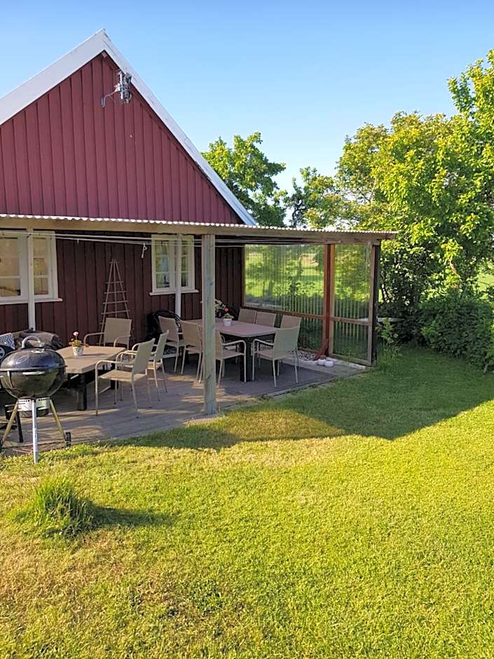 Vare 4 vandrarhem AB