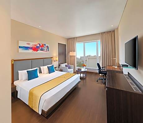 Executive King Room with City View
