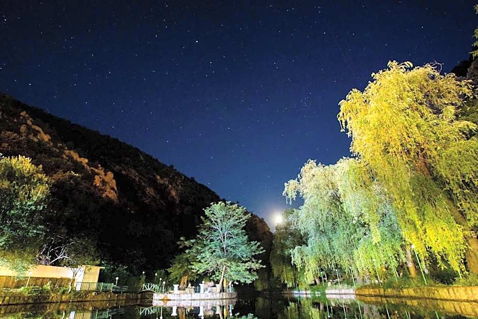 Hotel Complex Chayka