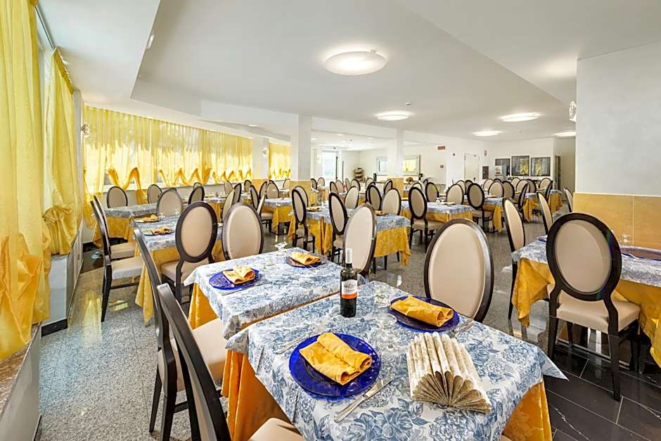 Hotel Fenix