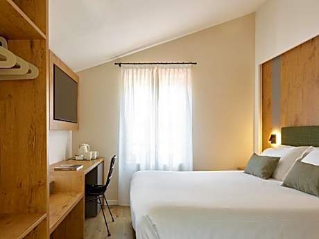 Small Double Room