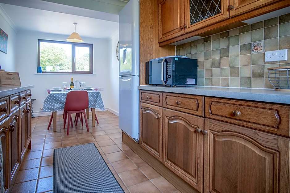 Avoca - 3 Bedroom Holiday Home - Llangennith