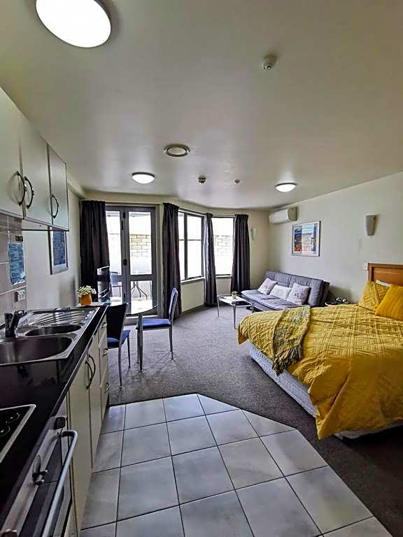 The Anchorage Apartments