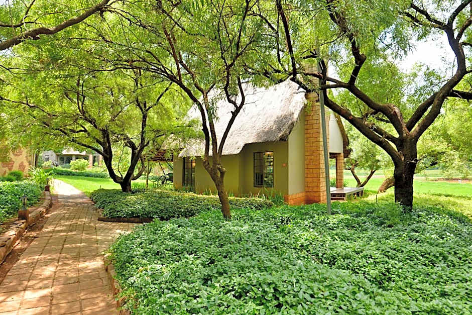 African Hills Safari Lodge & Spa
