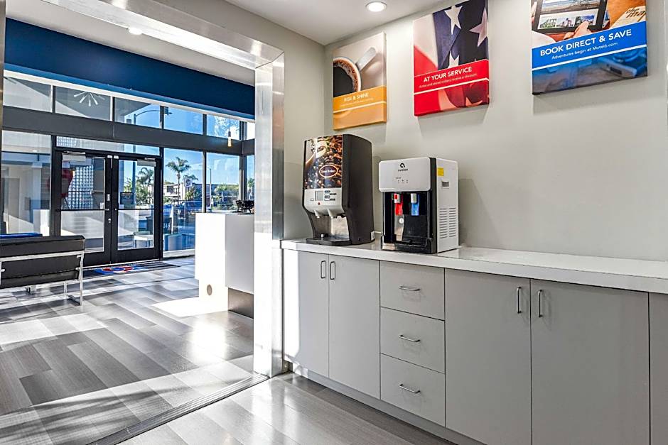 Motel 6 Anaheim - Convention Center