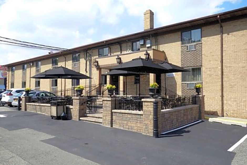 The Holland Hotel