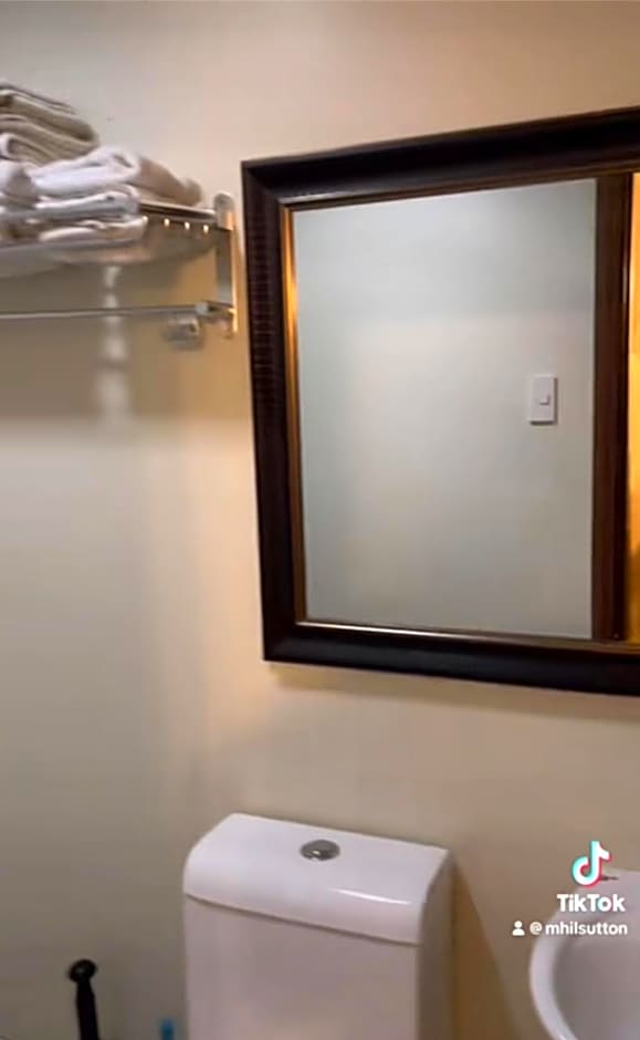 Deluxe Unit Sea View Horizon 101 Cebu