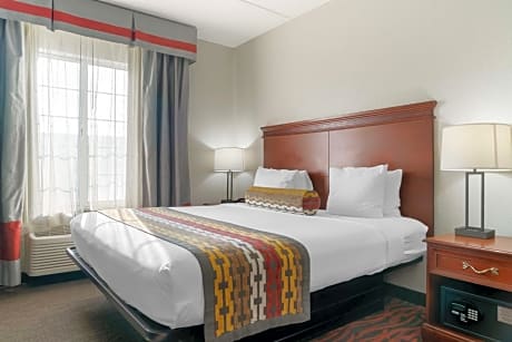 King Room with Bath Tub - Disability Access/Non-Smoking