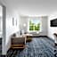 TownePlace Suites by Marriott Manchester-Boston Regional Airport