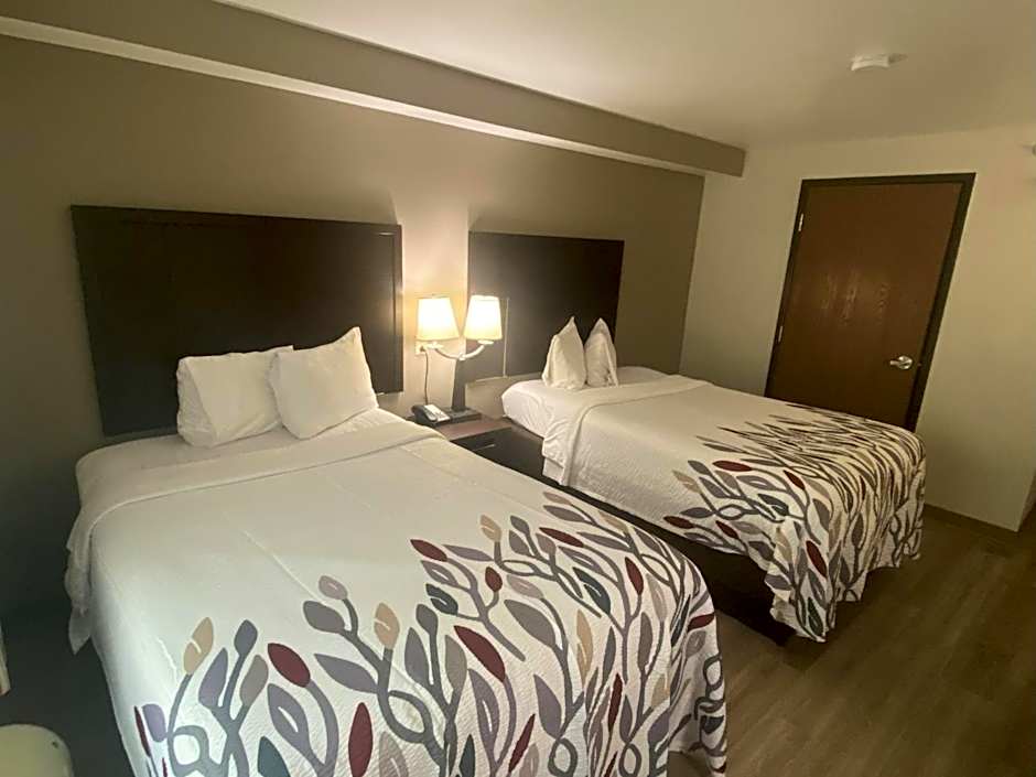 Red Roof Inn Pittsburgh - McKnight Rd