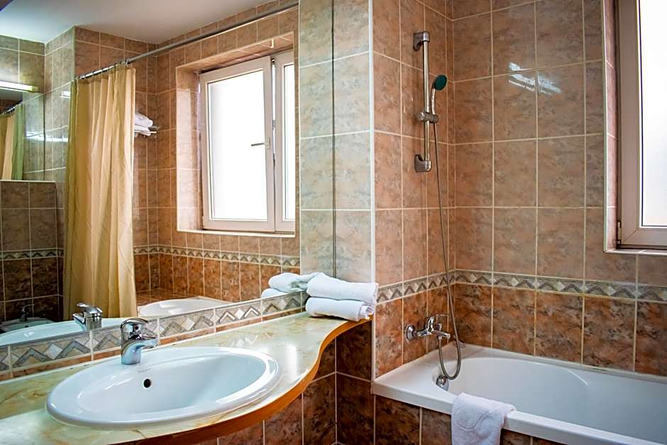 Atrium Hotel Bucharest City Center