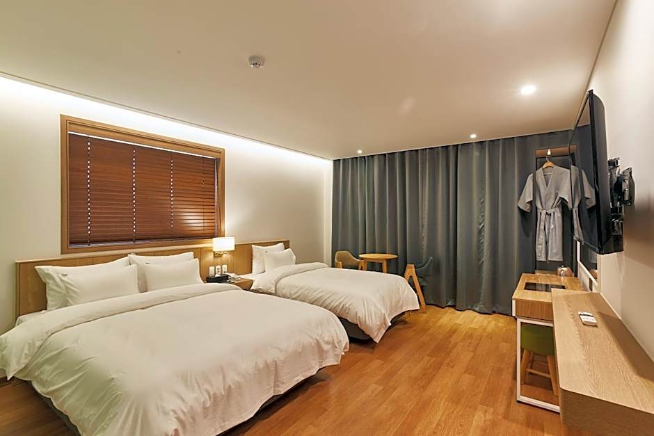 Hotel the maru