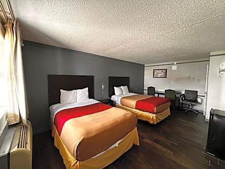 Queen Room with Two Queen Beds