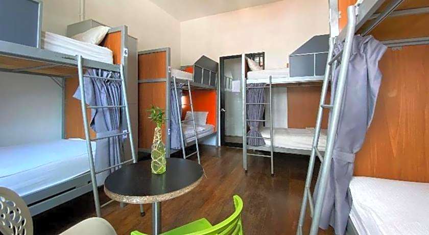 SPOT ON 90194 Lincoln's Backpacker's