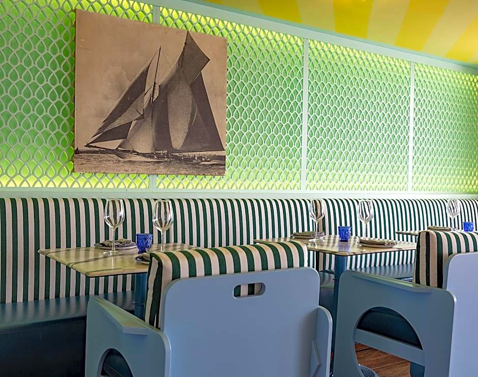 Marina Del Rey Hotel