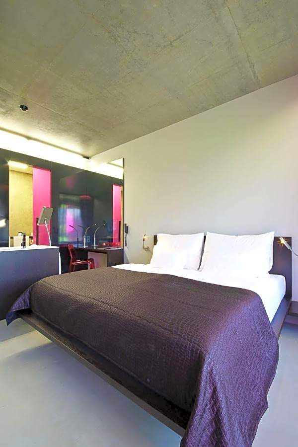 Miura Hotel
