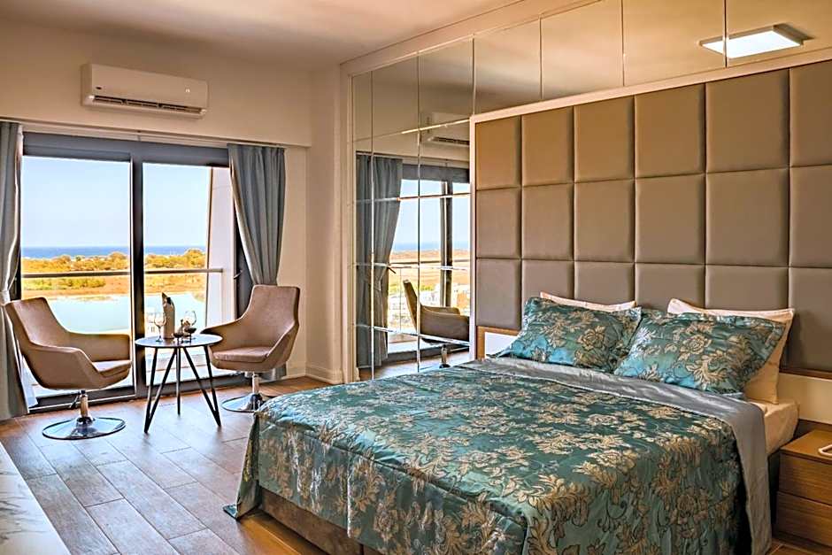 Novel Centre Point Hotel