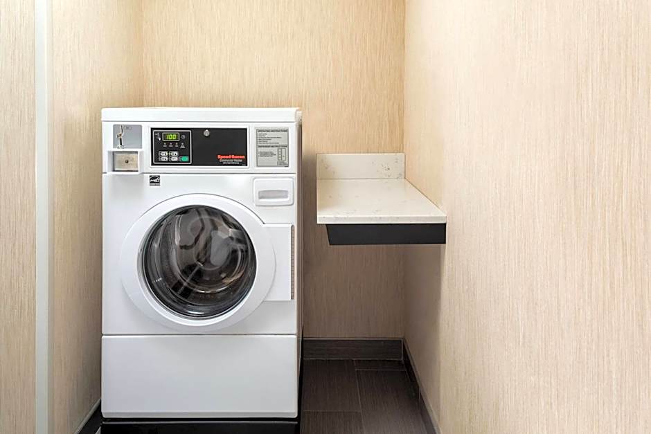 Fairfield Inn & Suites by Marriott New York Staten Island