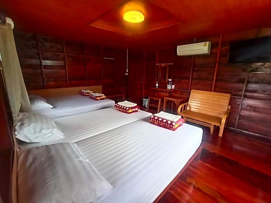 Baan Rabiangdao UthaiThani