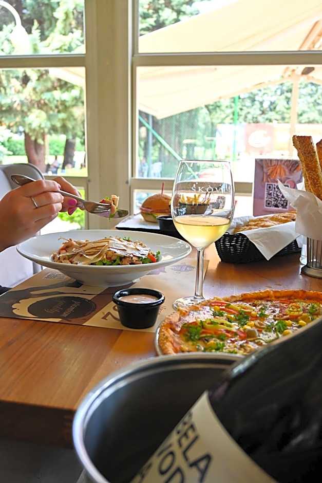 Aleksandar Palace Hotel Congress Center & SPA