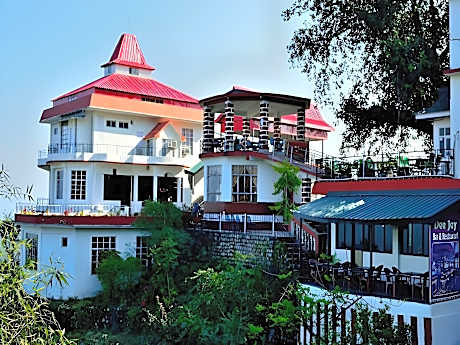 Dee Jay Resort