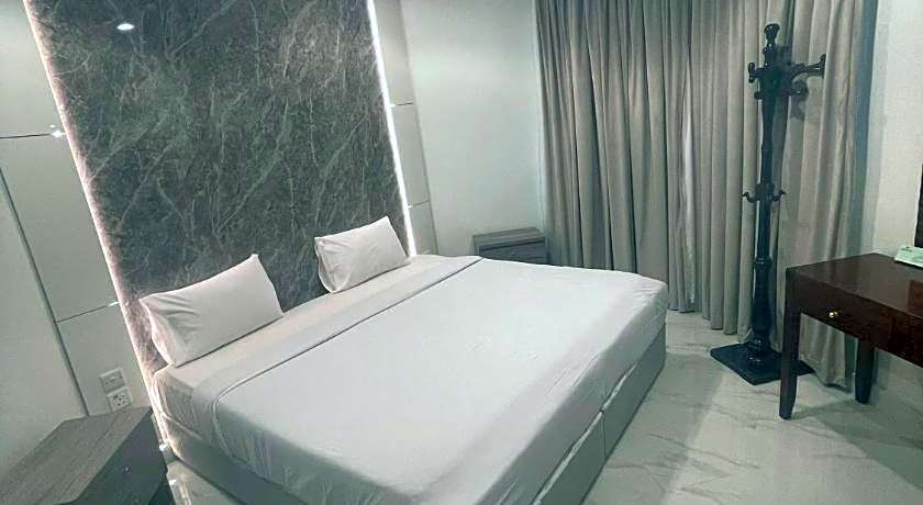 Continental Suite Farwaniya