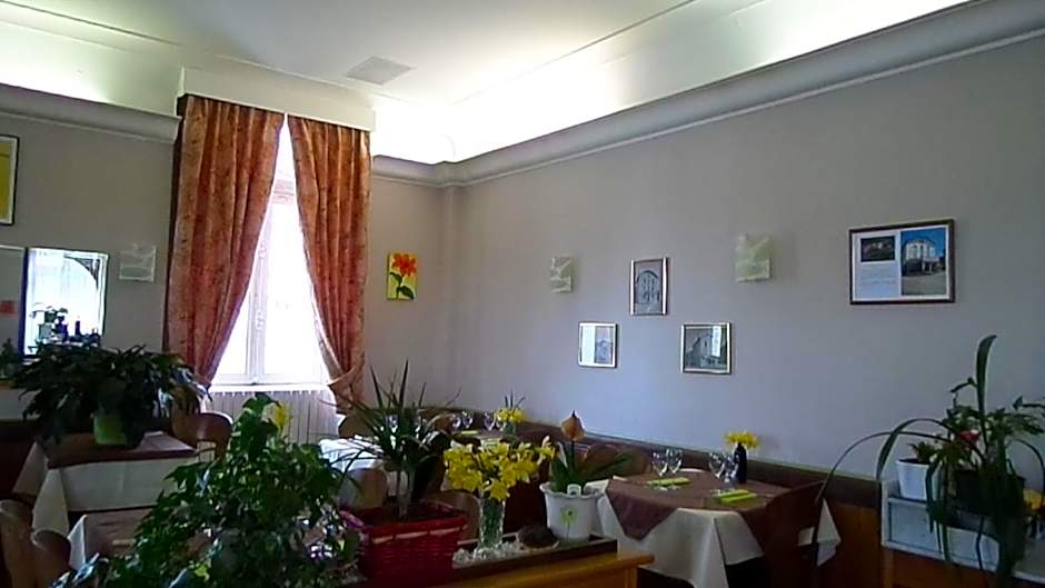 Hotel La Vie En Rose