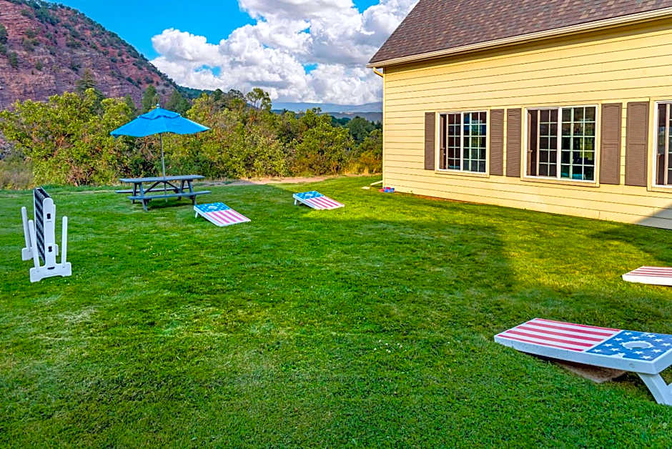 Comfort Inn & Suites Carbondale On The Roaring Fork